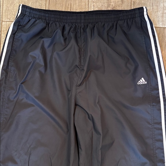 Adidas Vintage Men’s  Black Joggers with White Stripes. 100 % polyester. - Picture 3 of 4